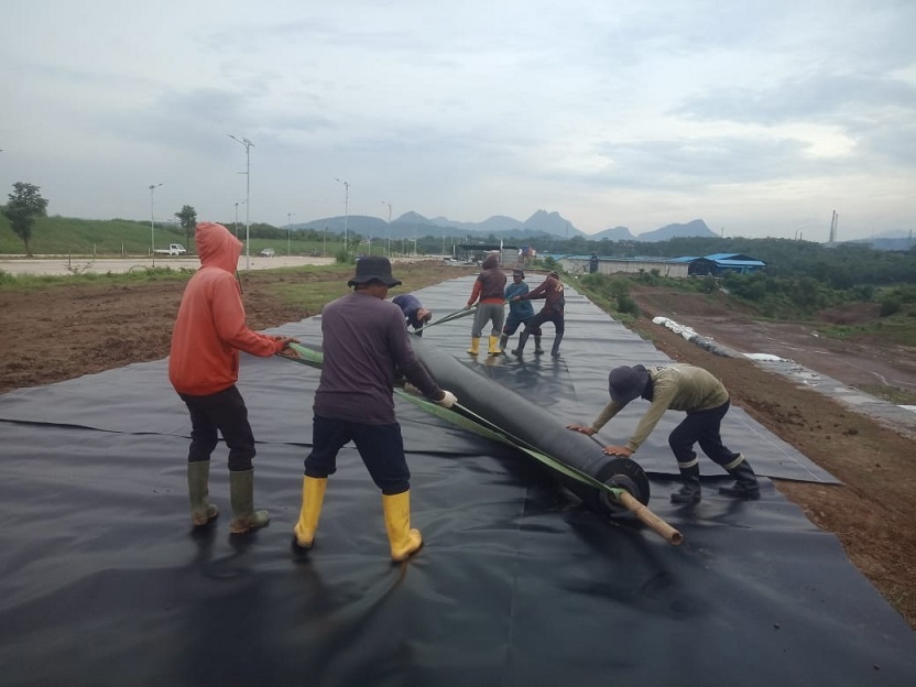 Cara Pemasangan Geomembrane yang Benar untuk Proyek Konstruksi Besar